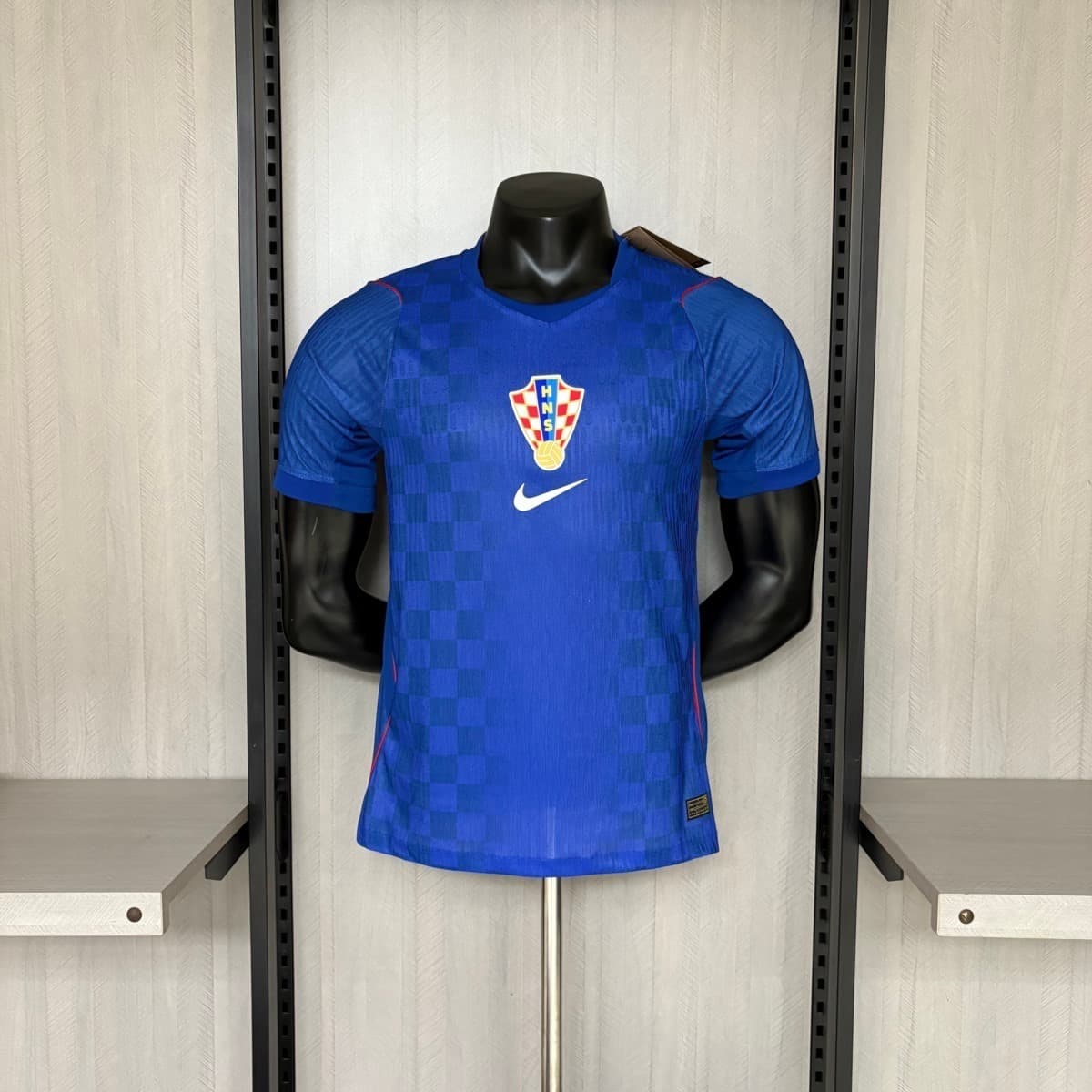 Zadnja strana: Croatia 2026 World Cup Away Jersey Player Version S-XXL