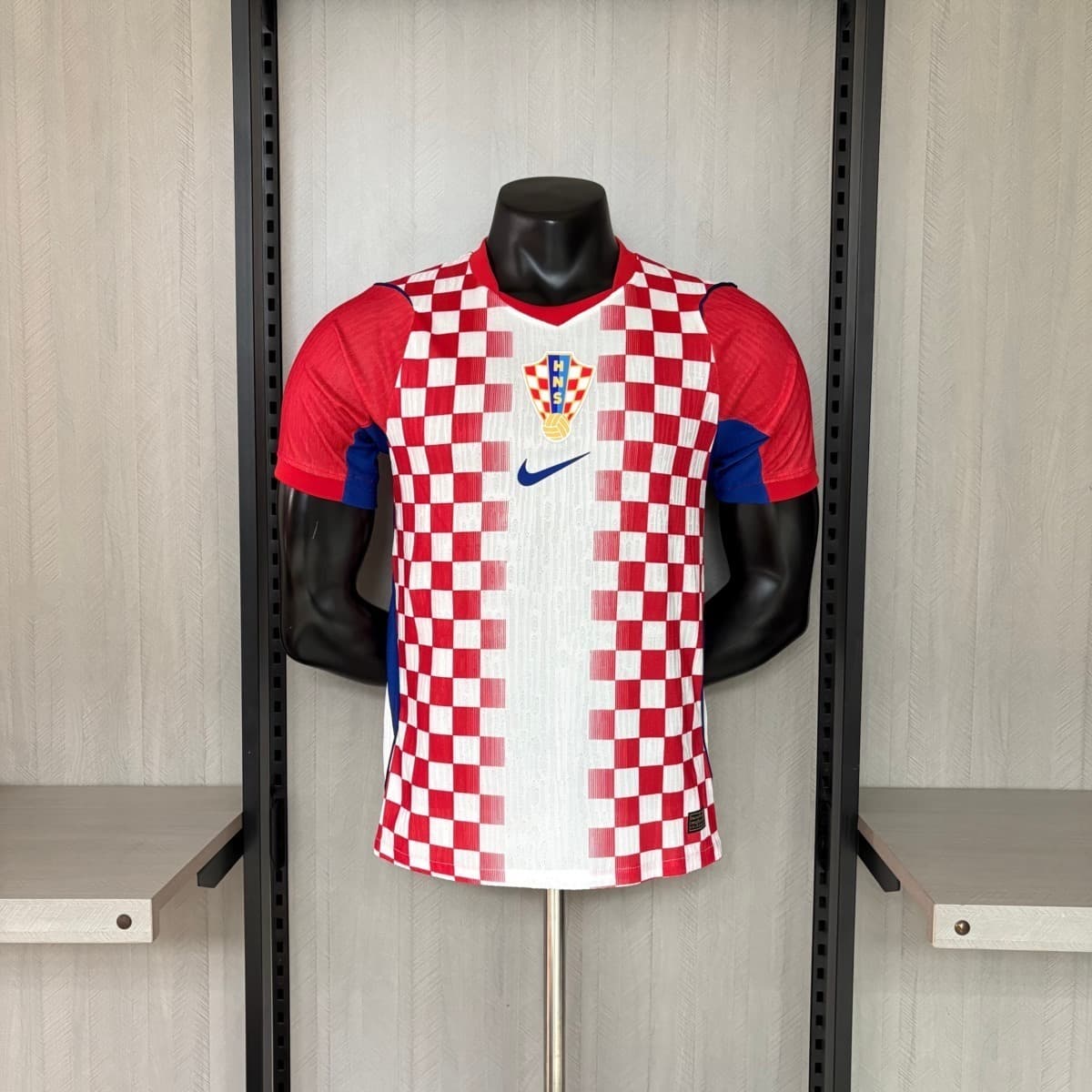 Zadnja strana: Croatia 2026 World Cup Home Jersey Player Version S-XXL