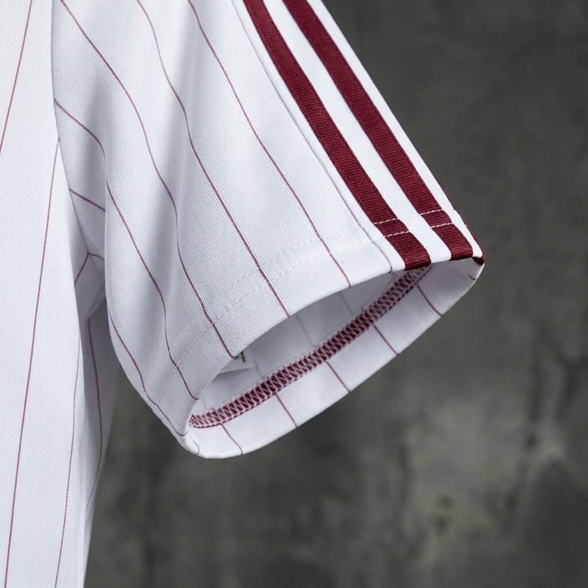 Zadnja strana: 2026 Chelsea Terrace Icons Jersey S-XXL