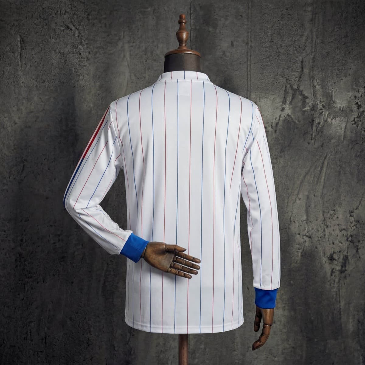 Zadnja strana: Retro 1980/82 France Away Jersey Long Sleeves Fan Version S-XXL
