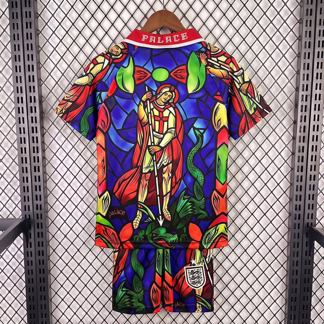 Zadnja strana: 2026 England x Palace Skateboards St. George Dragon Stained-glass Red Kids Soccer Jersey