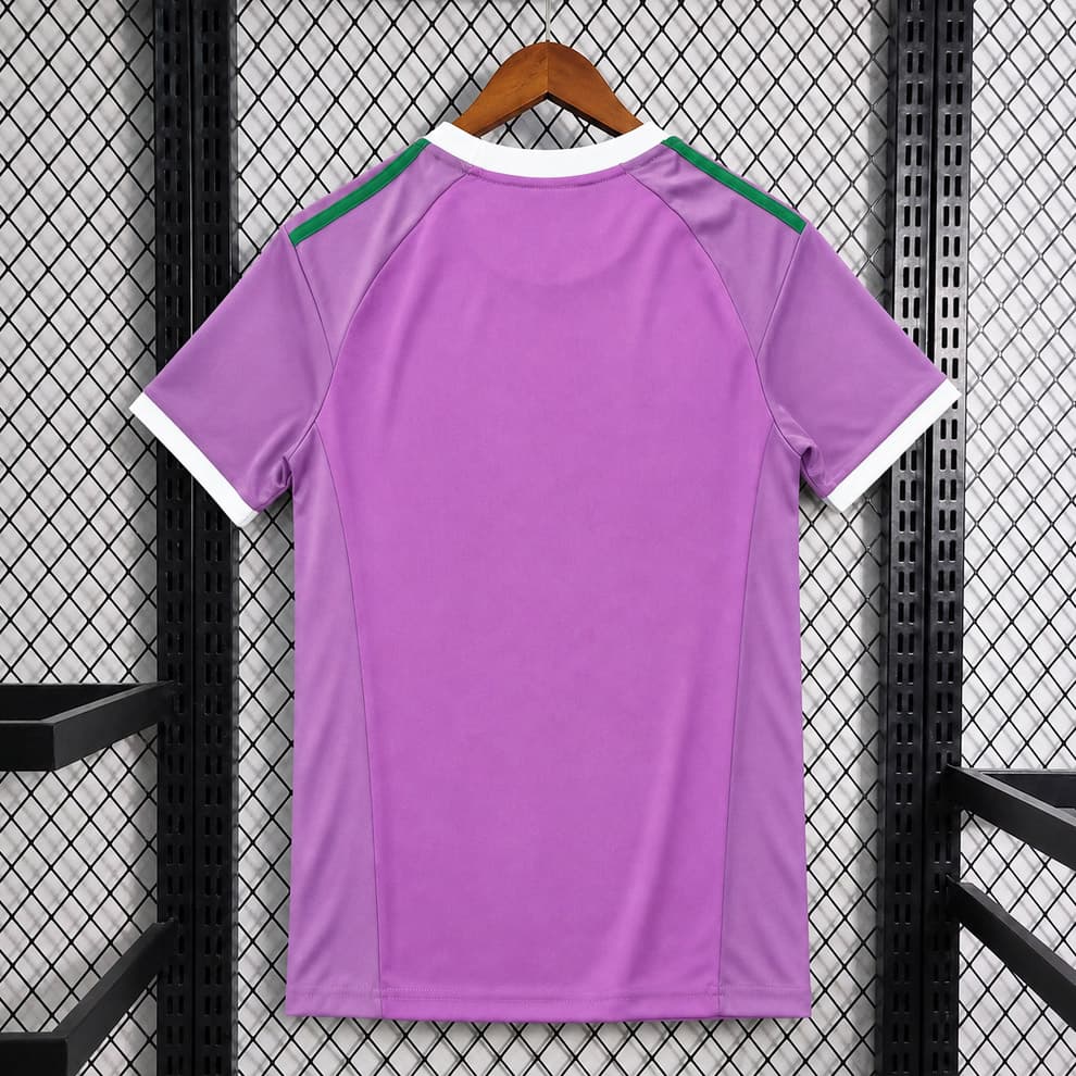 Zadnja strana: 26/27 Leeds United Goalkeeper 1 Soccer Jersey