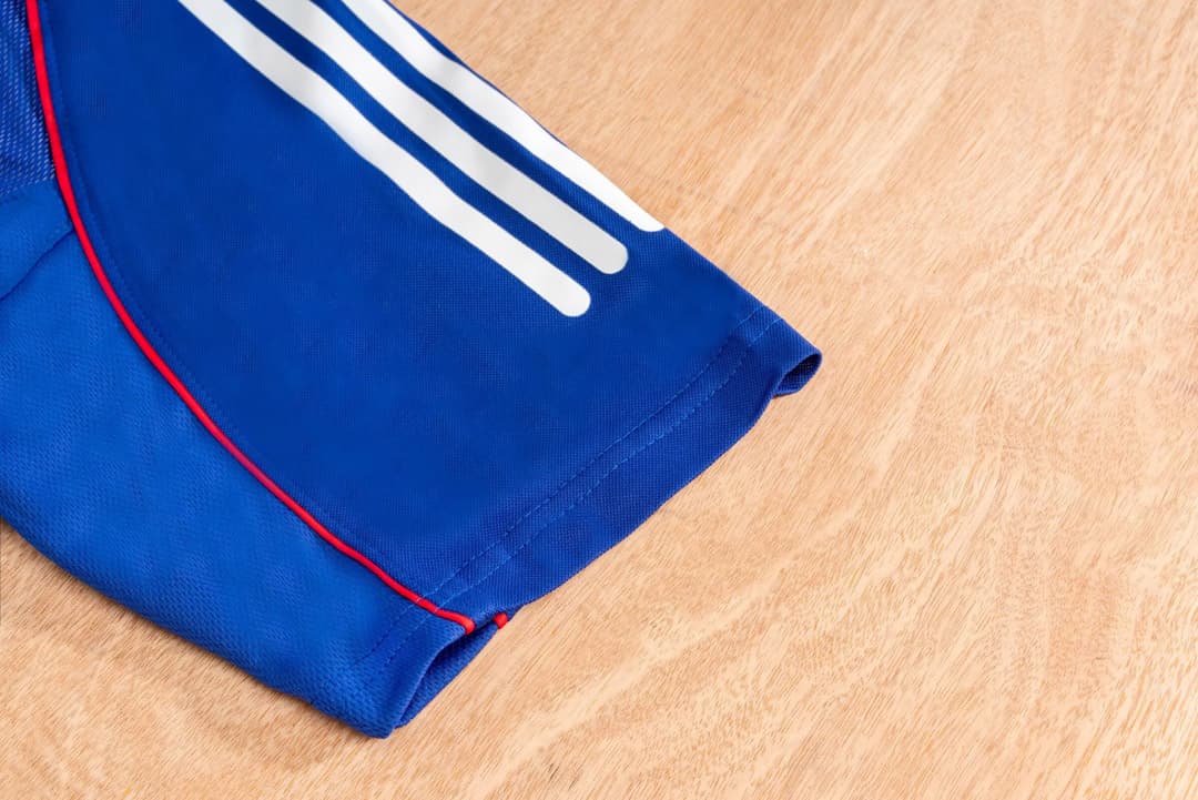 Zadnja strana: 2002 Japan Home Retro Soccer Jersey